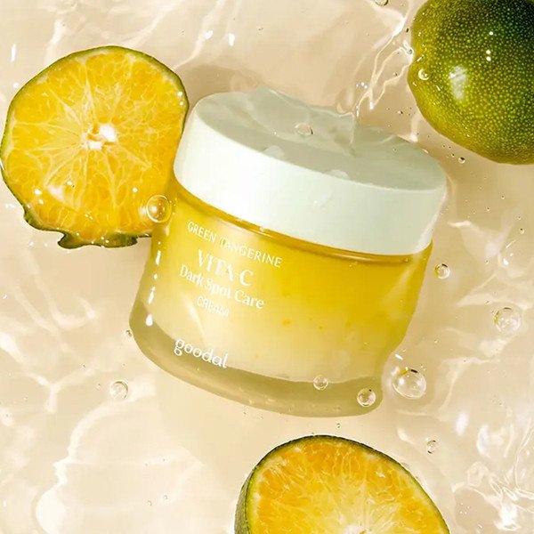 Cropped Faux leather Jacket