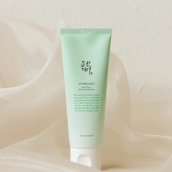 Cropped Faux leather Jacket