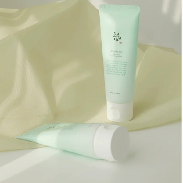 Cropped Faux leather Jacket