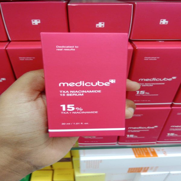 Cropped Faux leather Jacket